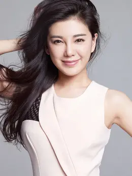 汤玲（赵文琪饰演）